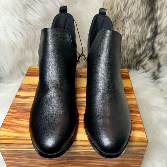 New Yoki Women's Size 10 Paladino-13 Style Shoes Ankle Bootie Black NWT - Picture 4 of 9